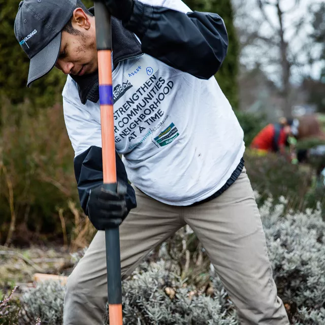 corporate partner planting event.